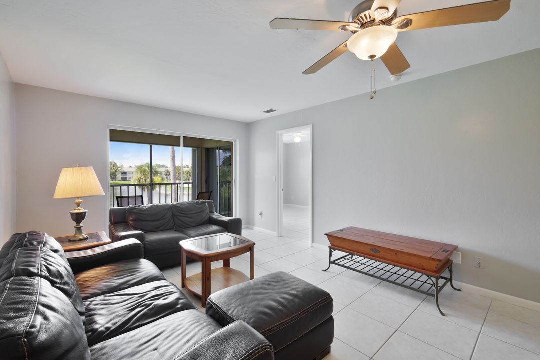 1100 Pondella Rd #611, Cape Coral, FL 33909