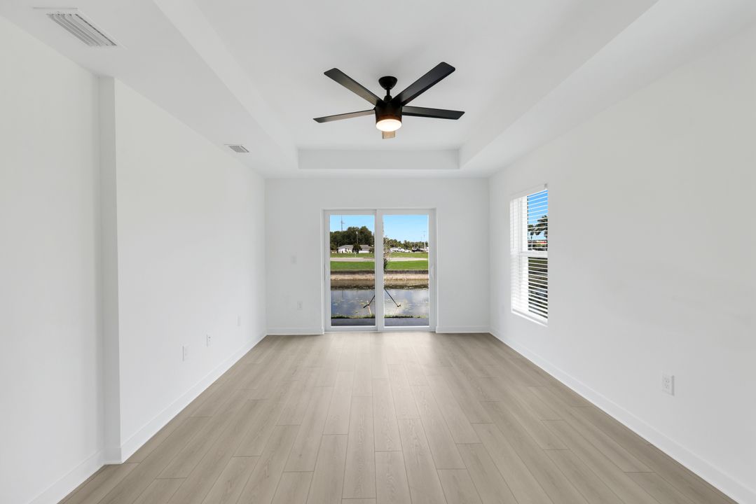 1517 NE 23rd St, Cape Coral, FL 33909