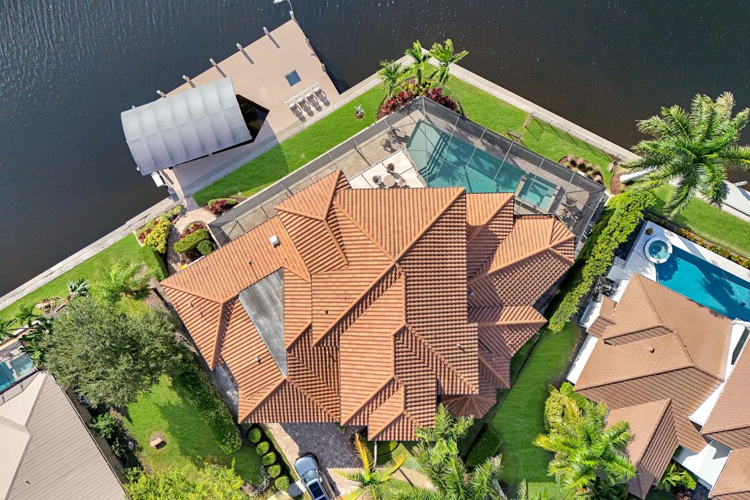 80 Anchor Ct, Marco Island, FL 34145