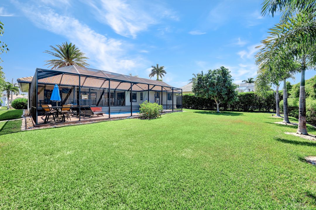 568 Elk Cir, Marco Island, FL 34145