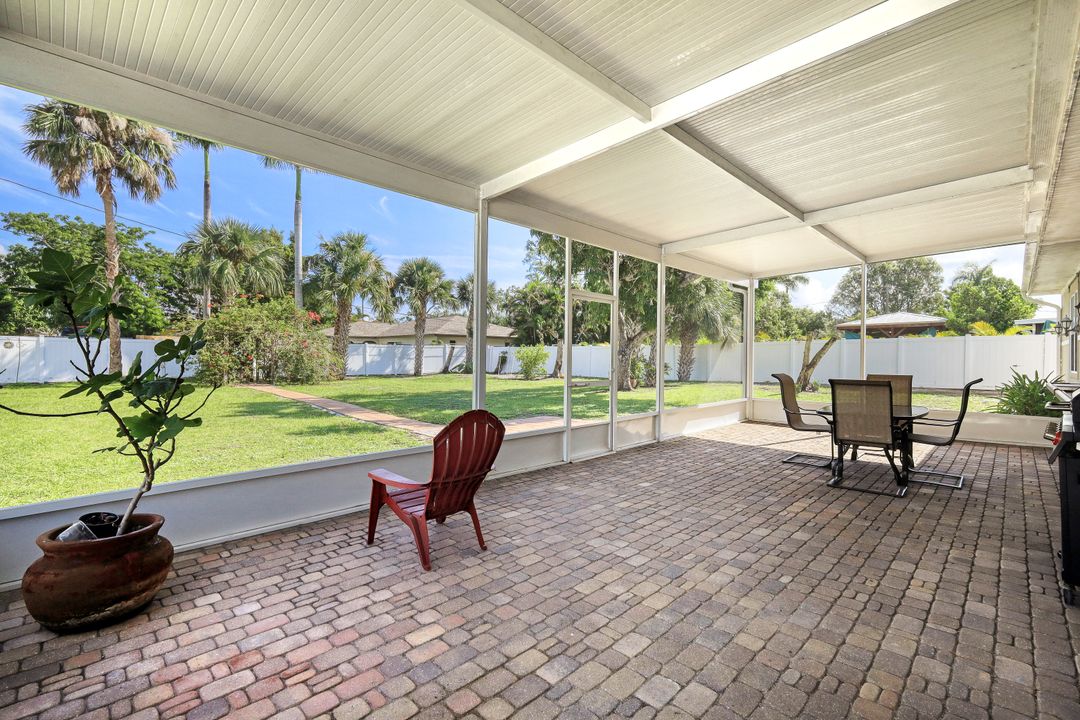 1411 Argyle Dr, Fort Myers, FL 33919