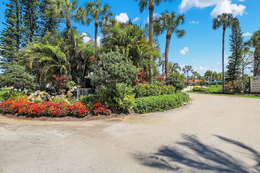 4338 27th Ct SW #104, Naples, FL 34116