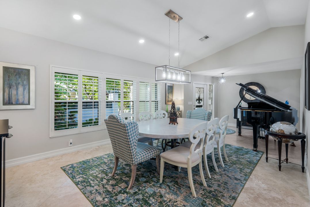 9891 El Greco Cir, Bonita Springs, FL 34135