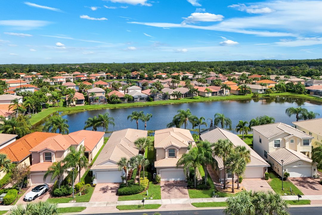 10443 Spruce Pine Ct, Fort Myers, FL 33913