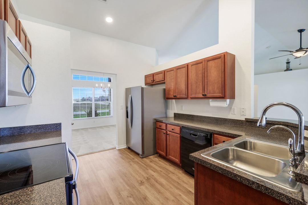 1207 NW 15th Terrace, Cape Coral, FL 33993