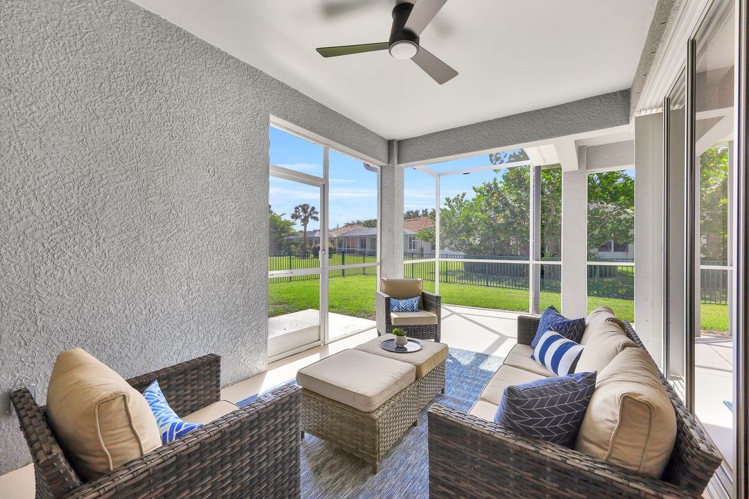 3967 Ruxton Rd, Naples, FL 34116