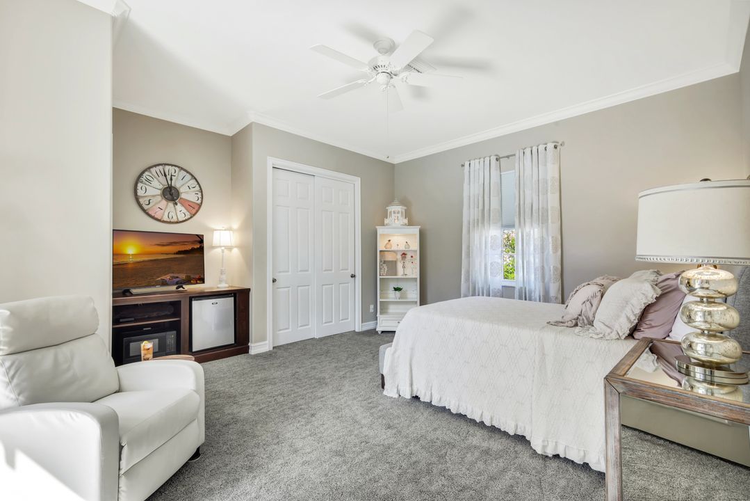 12527 Wildcat Cove Cir, Estero, FL 33928