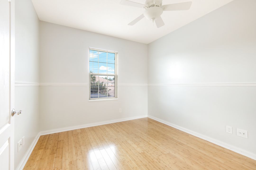 6124 Towncenter Cir, Naples, FL 34119