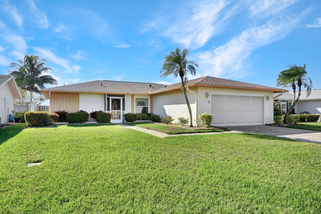 9857 Owlclover St, Fort Myers, FL 33919