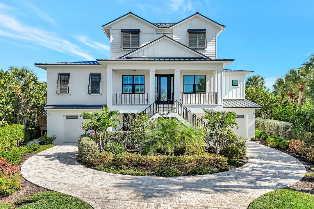 1044 Fish Crow Rd, Sanibel, FL 33957