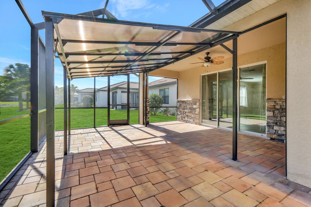 15732 Angelica Dr, Alva, FL 33920