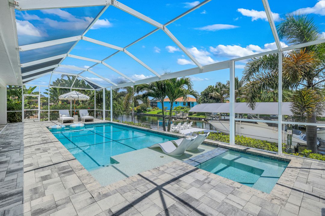 1319 SE 38th St, Cape Coral, FL 33904