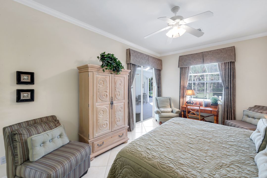 9550 Cedar Creek Dr, Bonita Springs, FL 34135