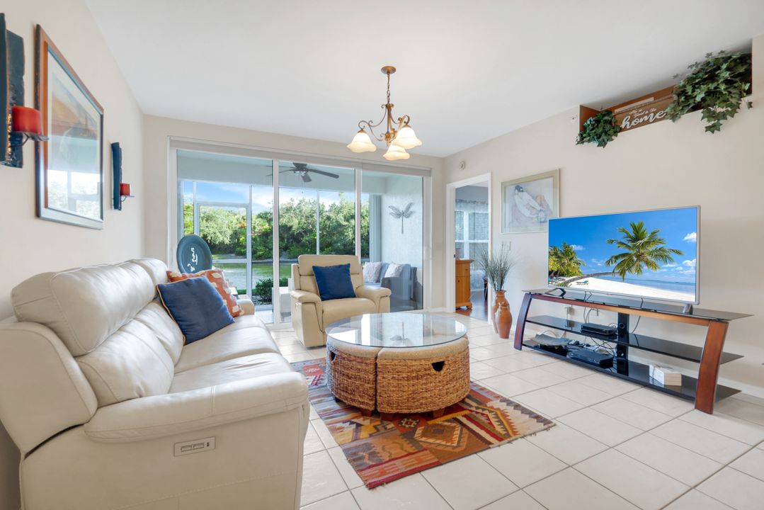 5425 Worthington Ln #103, Naples, FL 34110