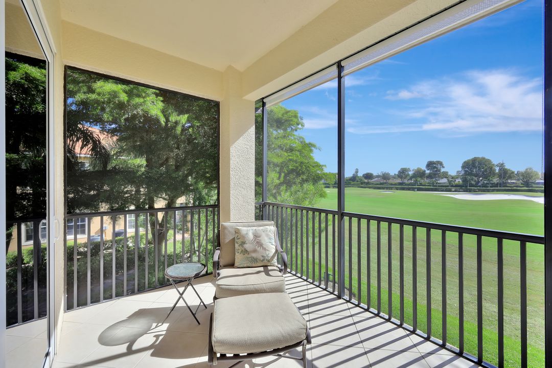 8641 Champions Point #1003, Naples, FL 34113