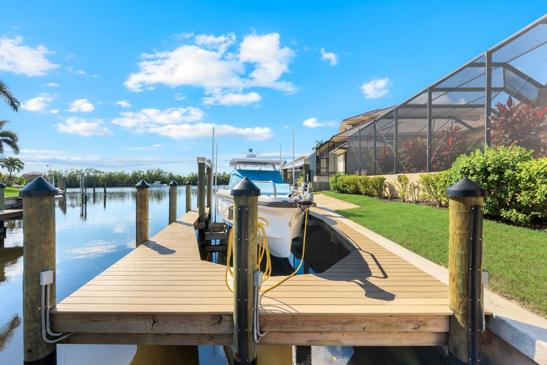 5858 Harbour Preserve Cir, Cape Coral, FL 33914