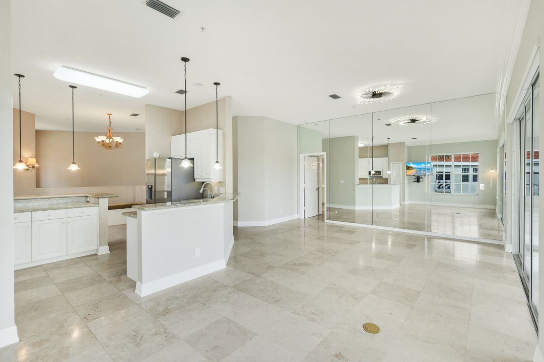 934 Egrets Run #204, Naples, FL 34108, Naples, FL 34110