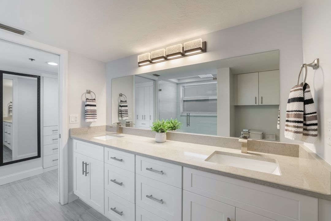 5501 Heron Point Dr #904, Naples, FL 34108