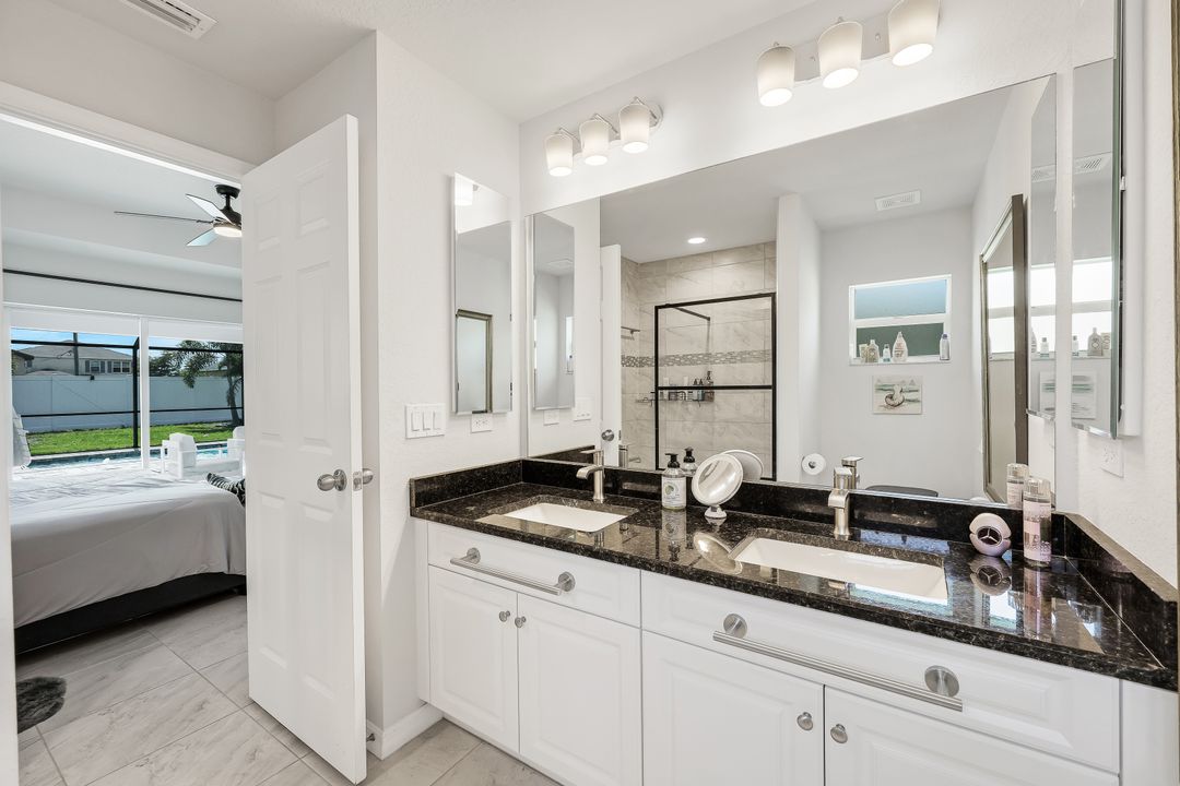 2118 SW 12th Terrace, Cape Coral, FL 33991