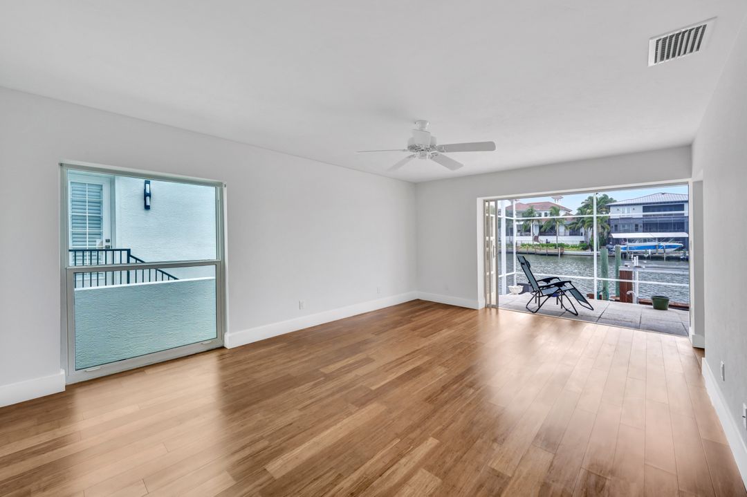 396 Conners Ave, Naples, FL 34108