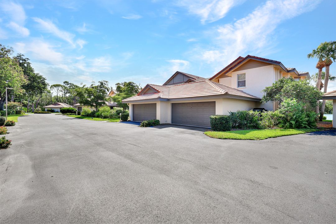 26891 Wedgewood Dr #203, Bonita Springs, FL 34134