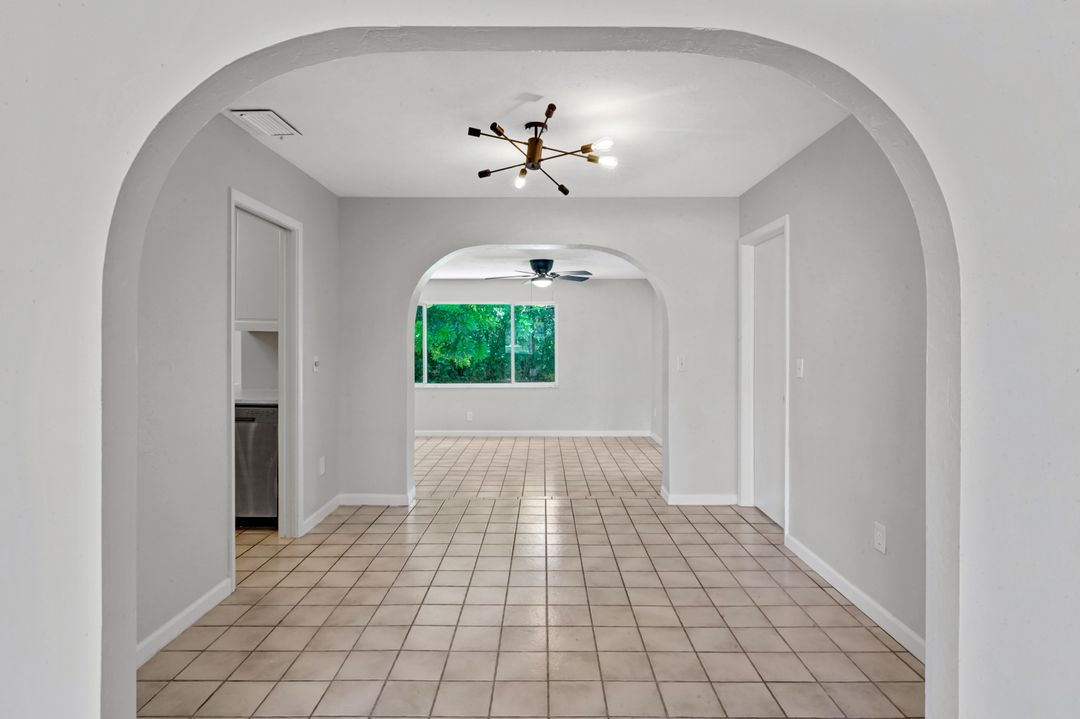 206 SE 46th Ter, Cape Coral, FL 33904