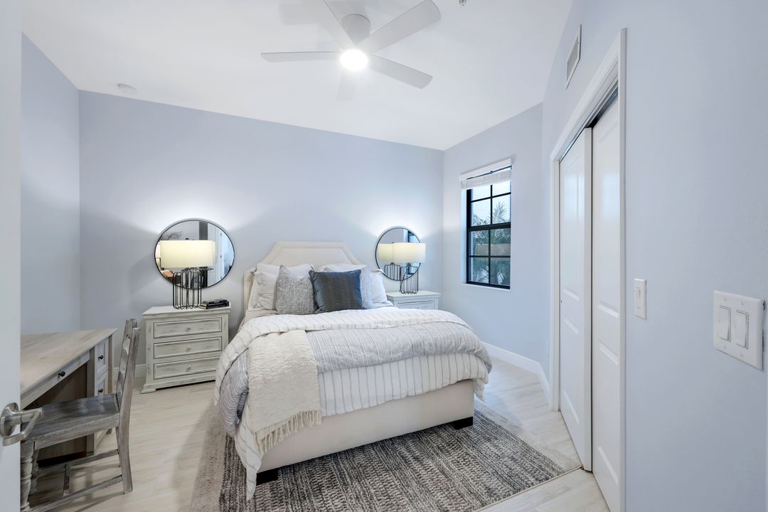 16348 Viansa Wy, Naples, FL 34110