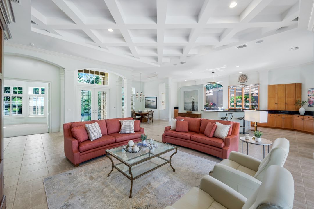 23092 Shady Knoll Dr, Bonita Springs, FL 34135
