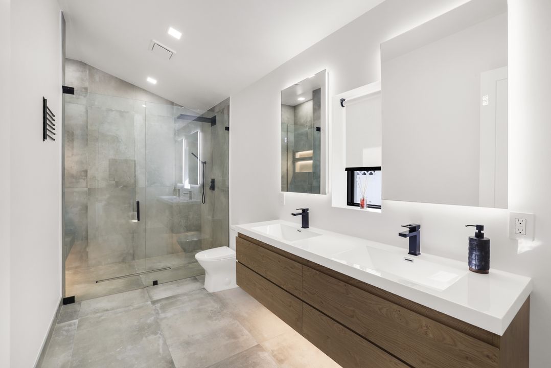 10771 6th St N, Naples, FL 34108