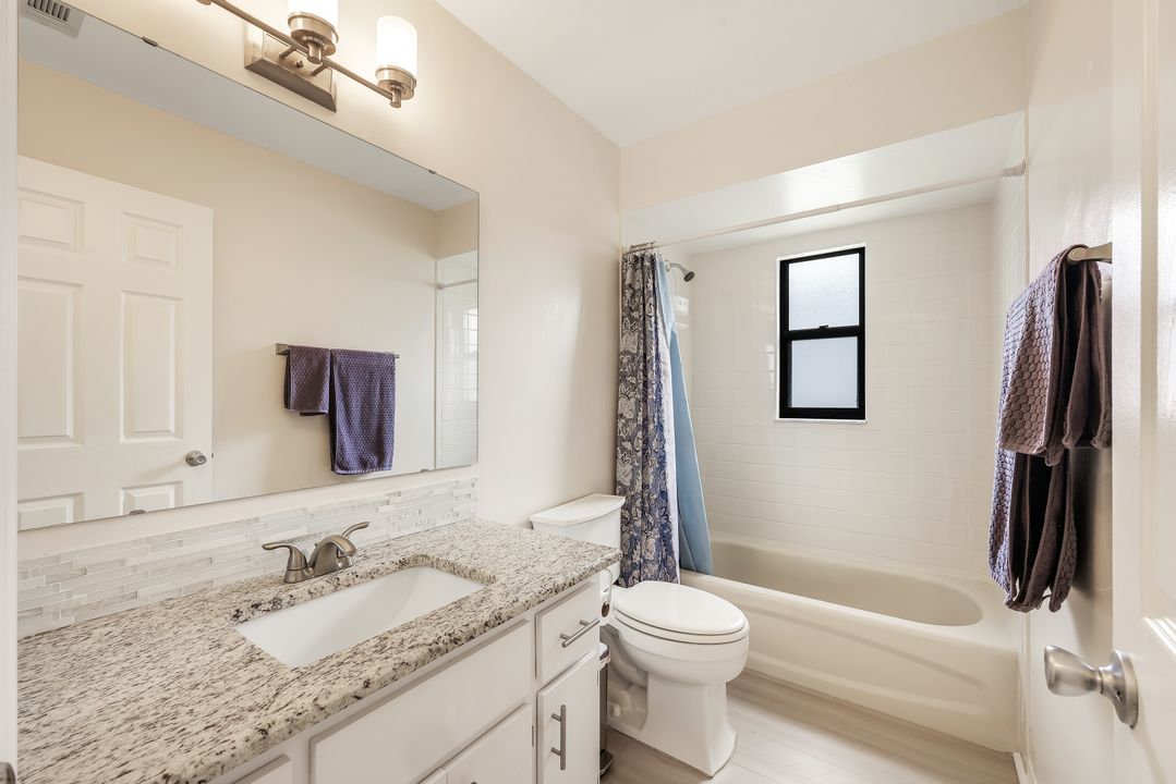 713 SW 39th Terrace, Cape Coral, FL 33914