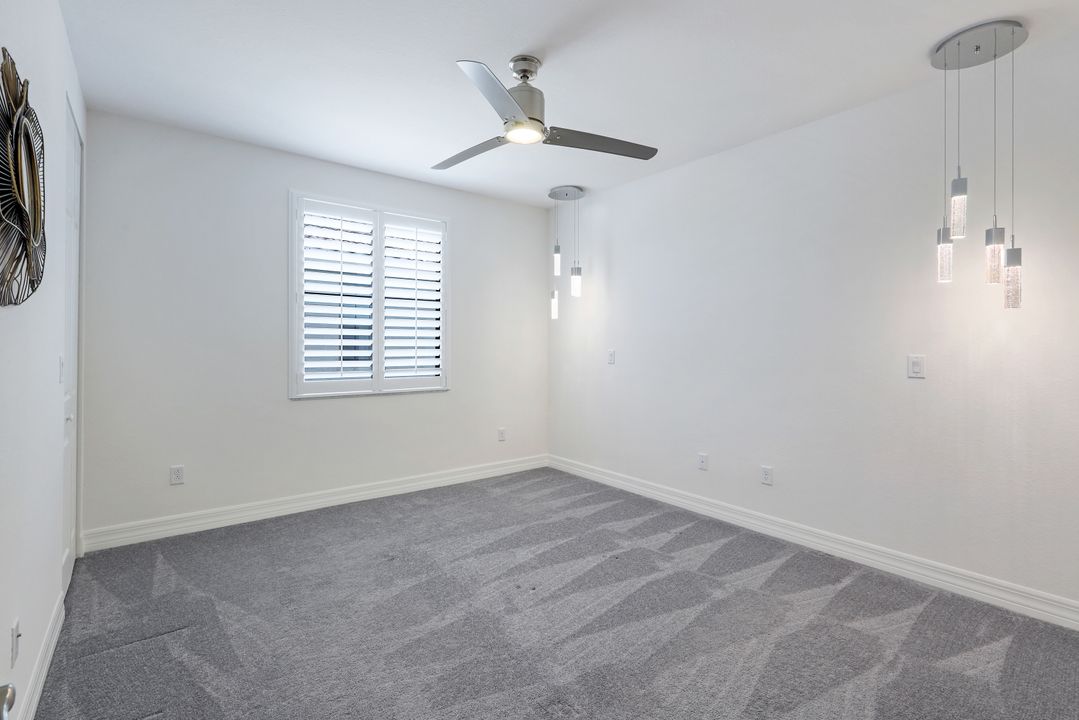 10059 Chesapeake Bay Dr, Fort Myers, FL 33913