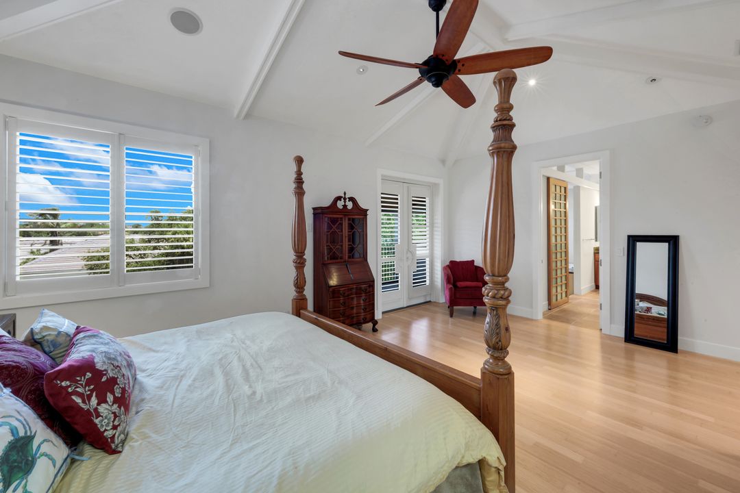 834 Hideaway Cir W, Marco Island, FL 34145
