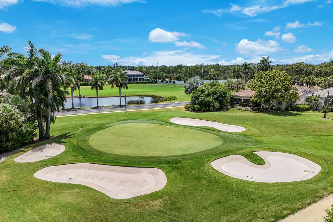 4700 Yacht Harbor Dr #611, Naples, FL 34112