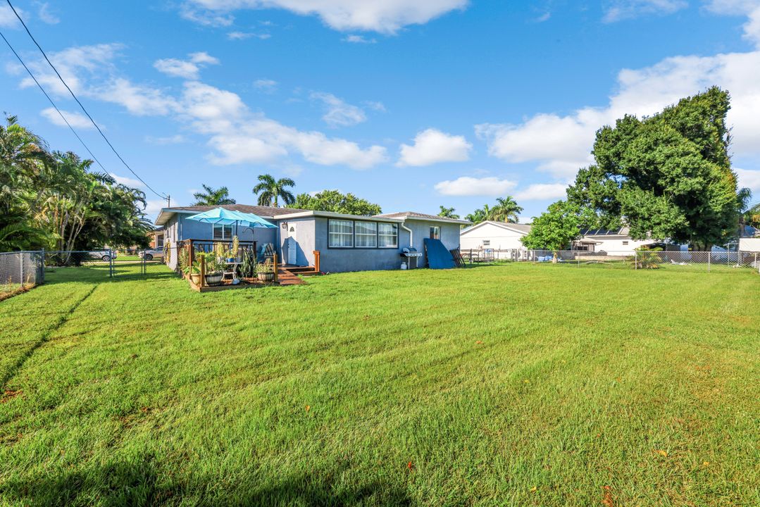1705 SE 19th Ln, Cape Coral, FL 33990