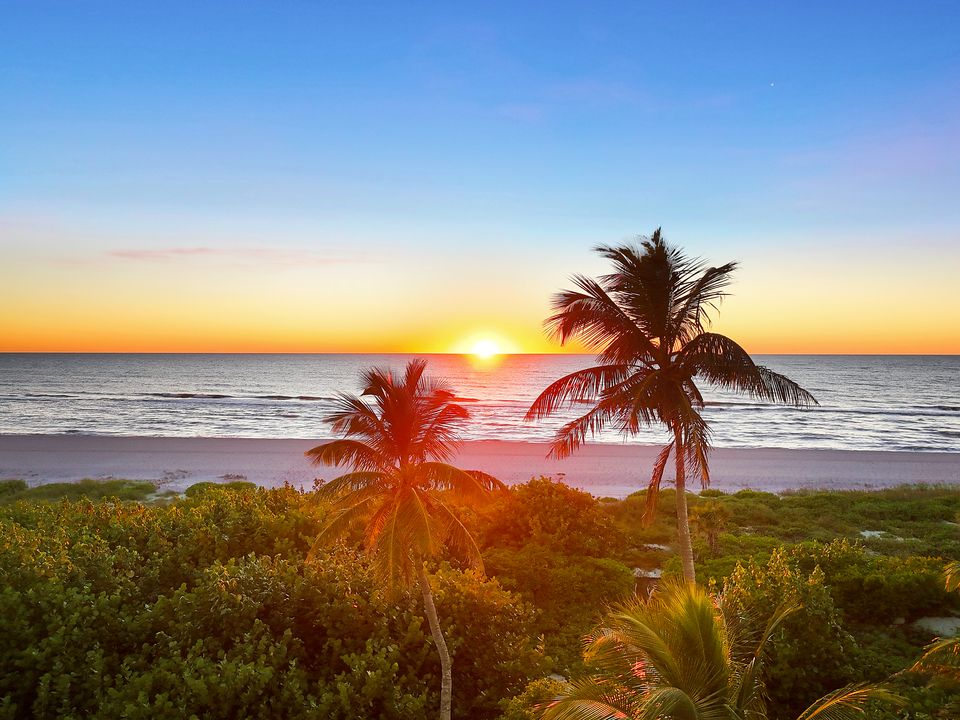 16970 Captiva Dr, Captiva, FL 33924