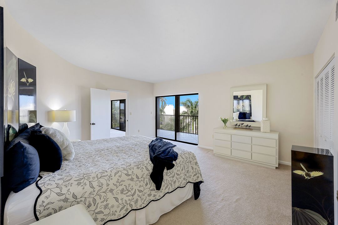 961 Collier Ct #309, Marco Island, FL 34145