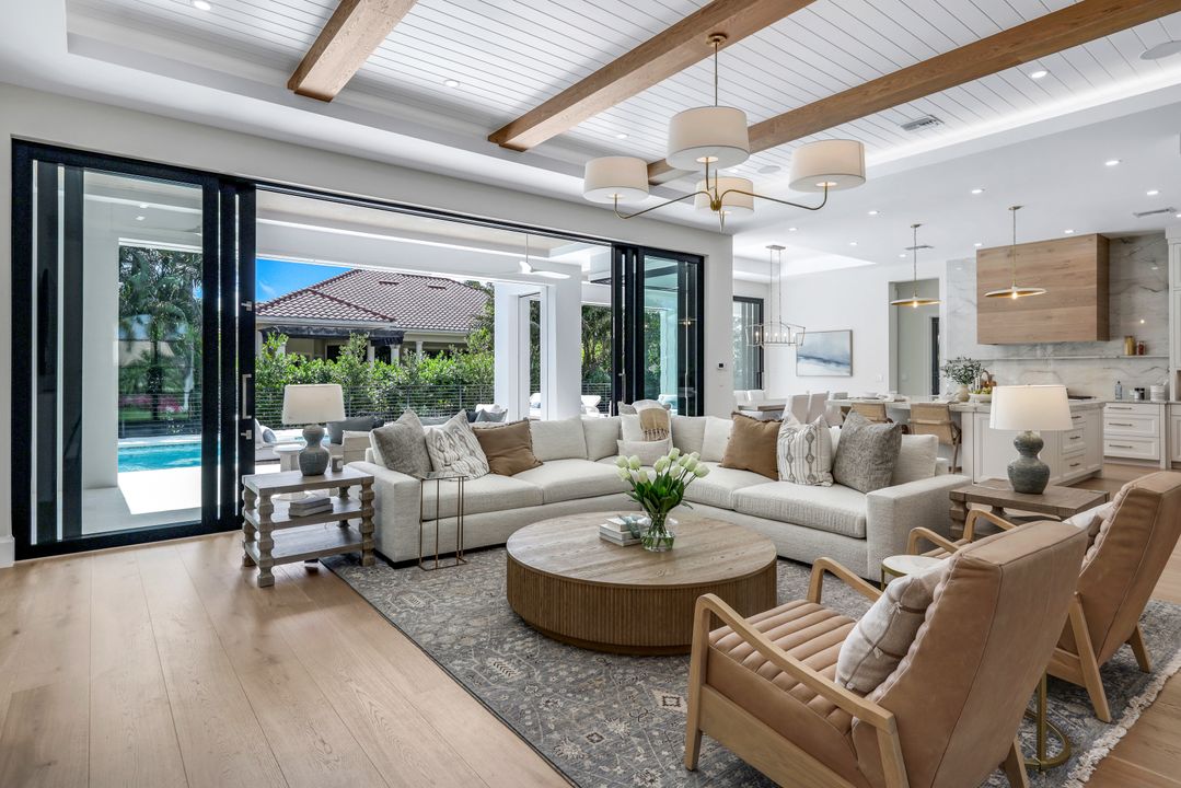 448 Devils Ln, Naples, FL 34103