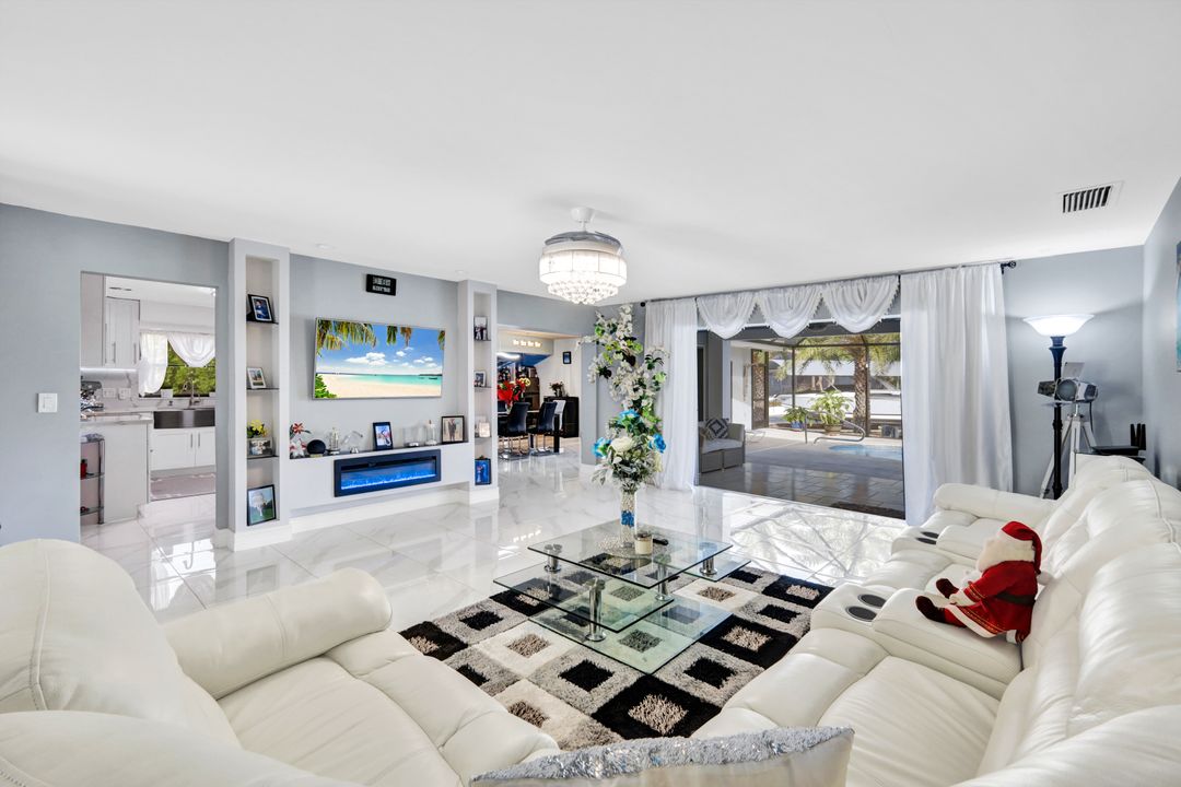 1709 SE 44th Terrace, Cape Coral, FL 33904