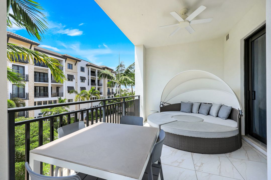1135 3rd Ave S #303, Naples, FL 34102