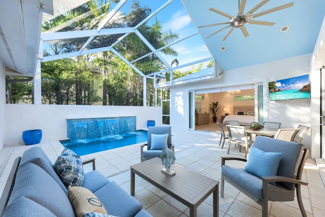 2100 Curtis St, Naples, FL 34112