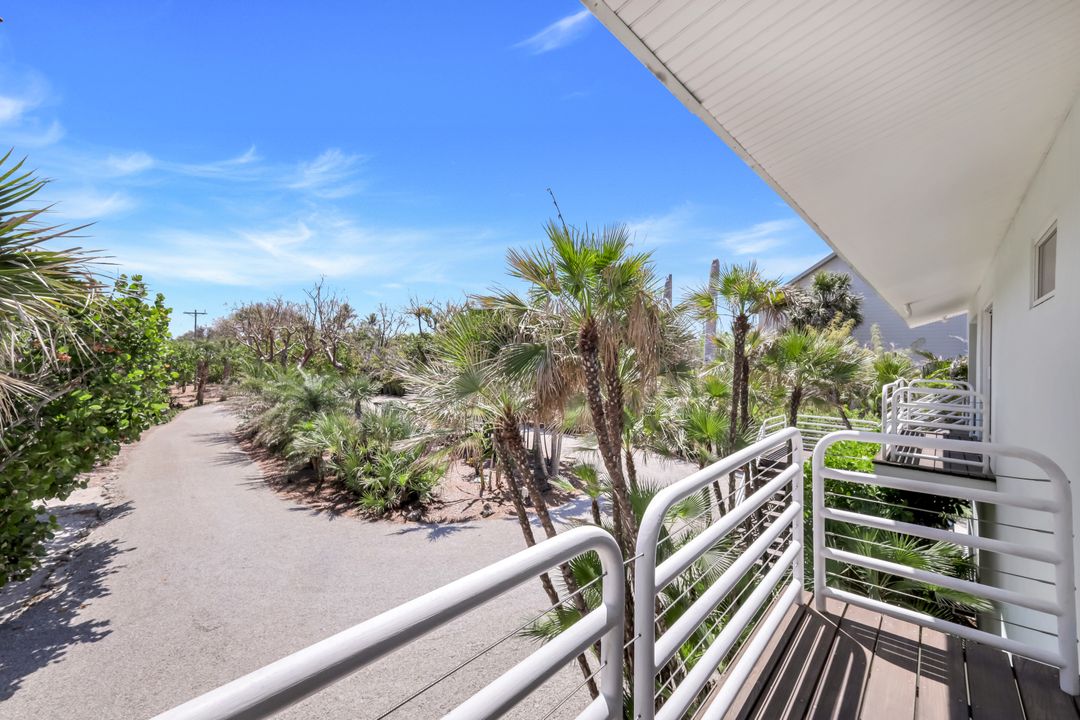 16500 Captiva Dr, Captiva, FL 33924