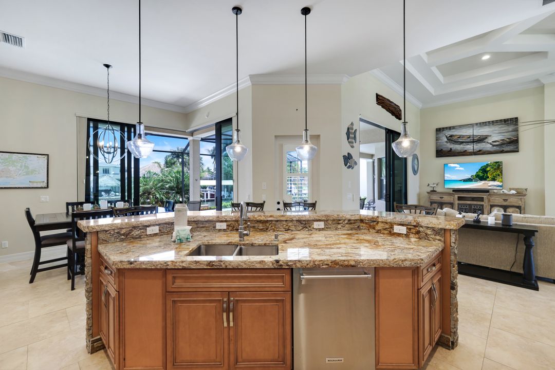 35 Covewood Ct, Marco Island, FL 34145