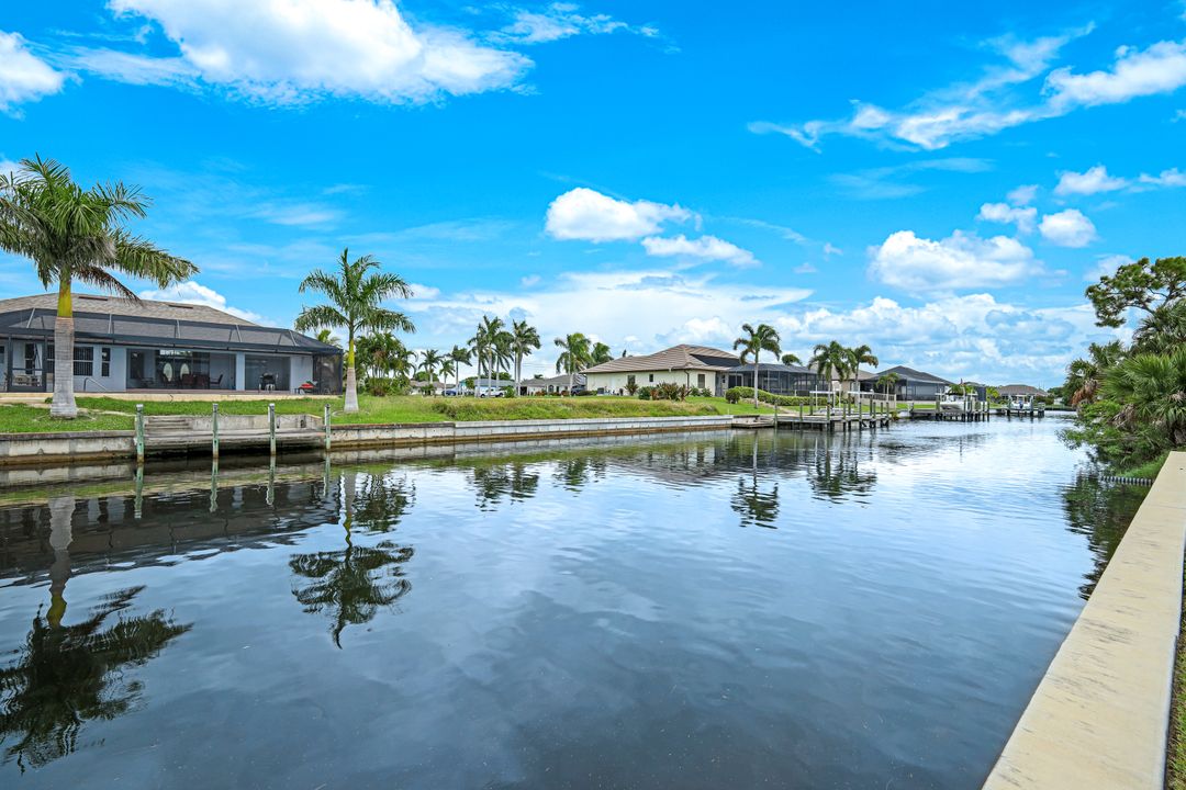 2305 SW 32nd St, Cape Coral, FL 33914