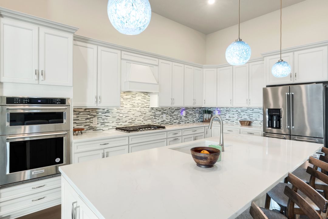 19696 Aqua View Ln, Fort Myers, FL 33913