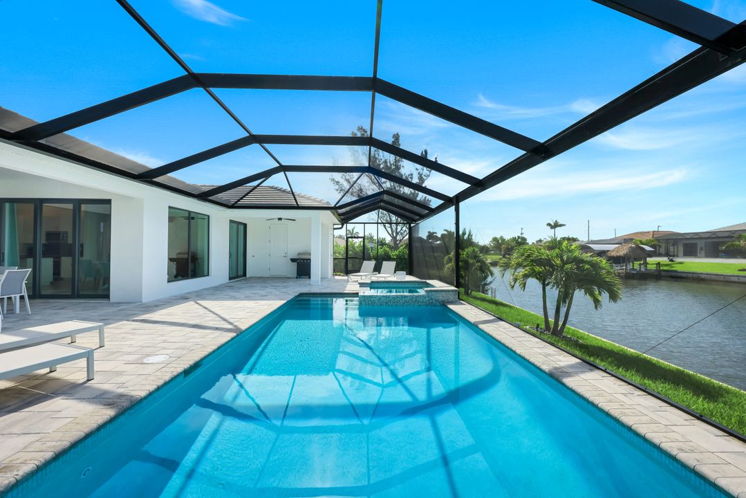 2118 SW 39th Terrace, Cape Coral, FL 33914