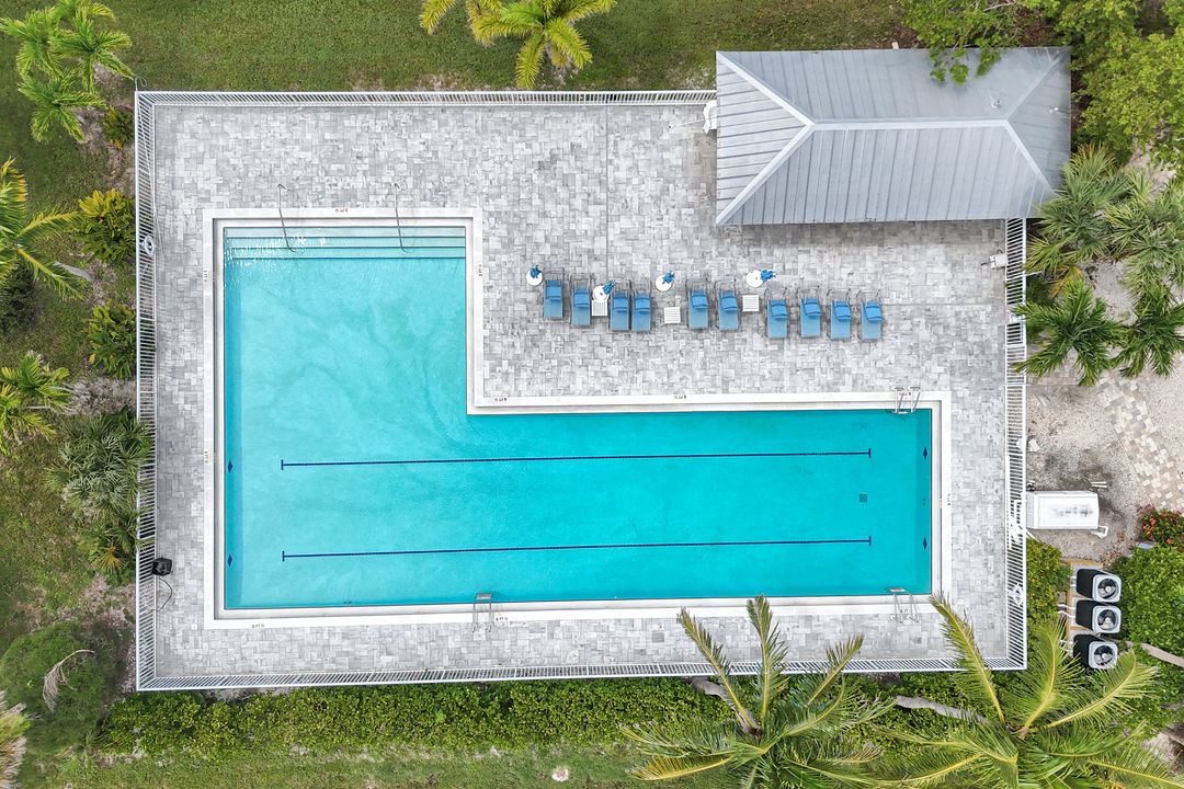 1874 Farm Trail, Sanibel, FL 33957