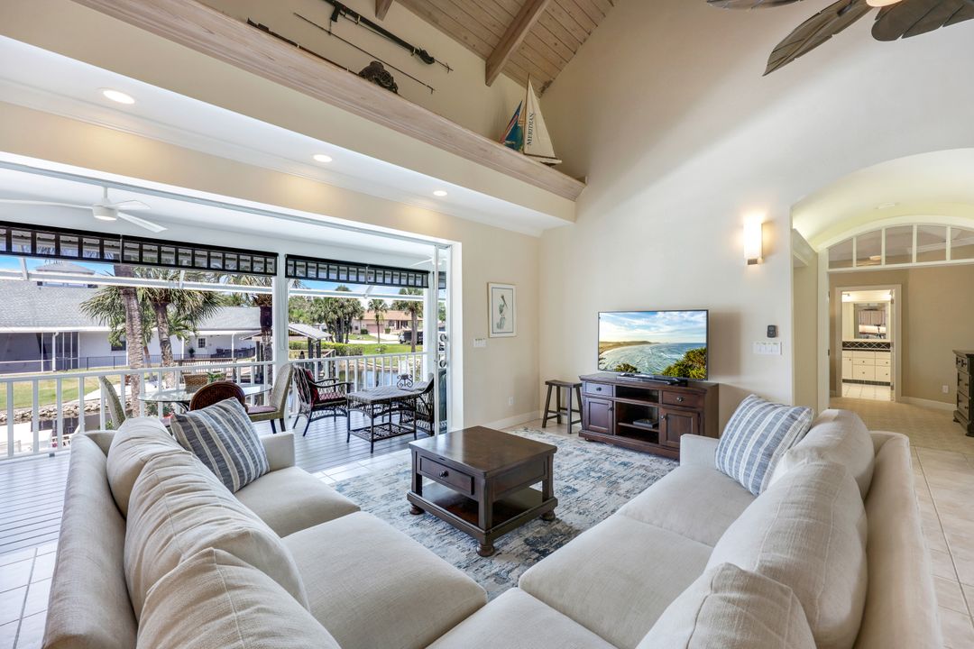 27150 Mora Rd, Bonita Springs, FL 34135