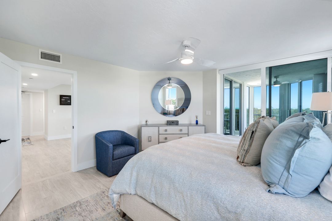6101 Pelican Bay Blvd  #305, Naples, FL 34108