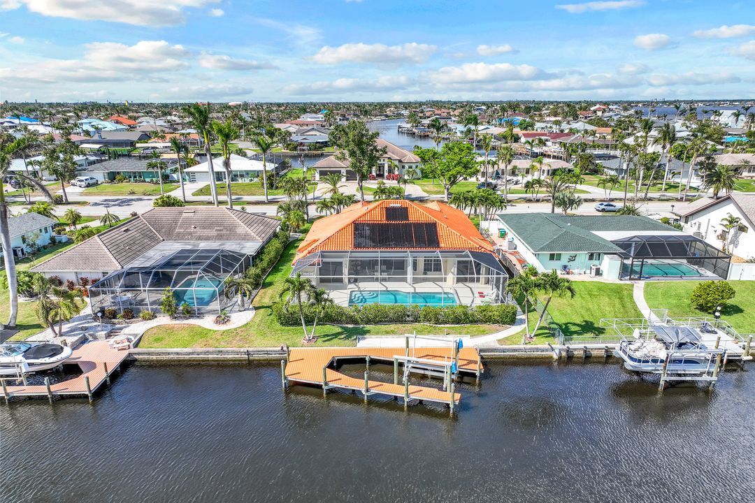 2008 Palaco Grande Pkwy, Cape Coral, FL 33904