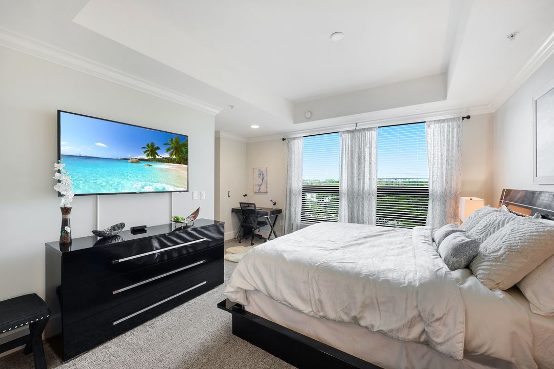 9123 Strada Pl  #7309, Naples, FL 34108